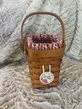 Longaberger Tan Basket Mini Purse with Pink Ruffle Liner